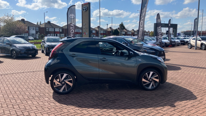 Toyota Aygo X 1.0 VVT-i Edge 5dr Petrol Hatchback